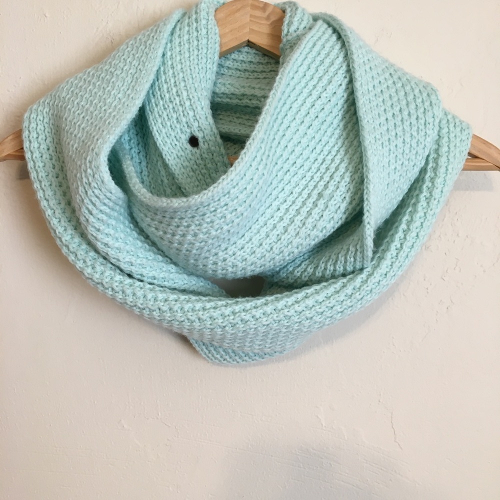 Bcbgeneration | Pistachio Infinity Loop Knit Scarf - image 3
